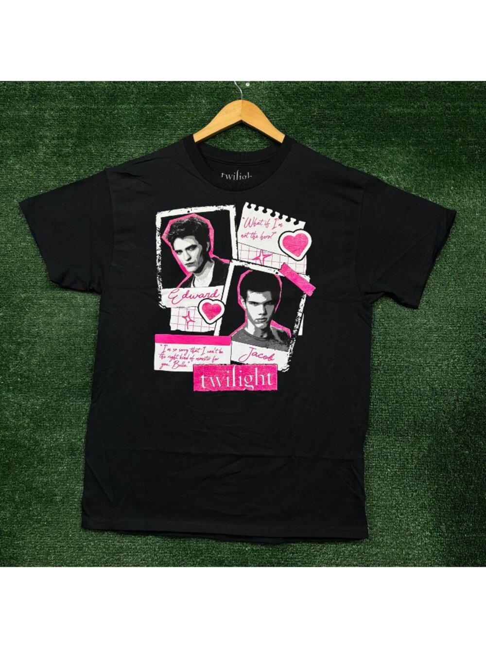 Twilight Edward and Jacob T-Shirt Size Large